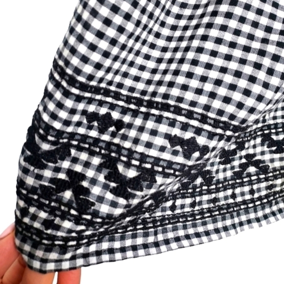 Old Navy NWT Black & White Crop Top Size Large - Picture 2 of 10